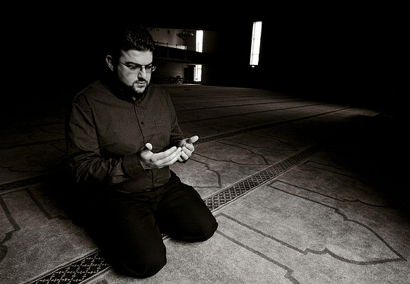 Ammar Alo - Muslim